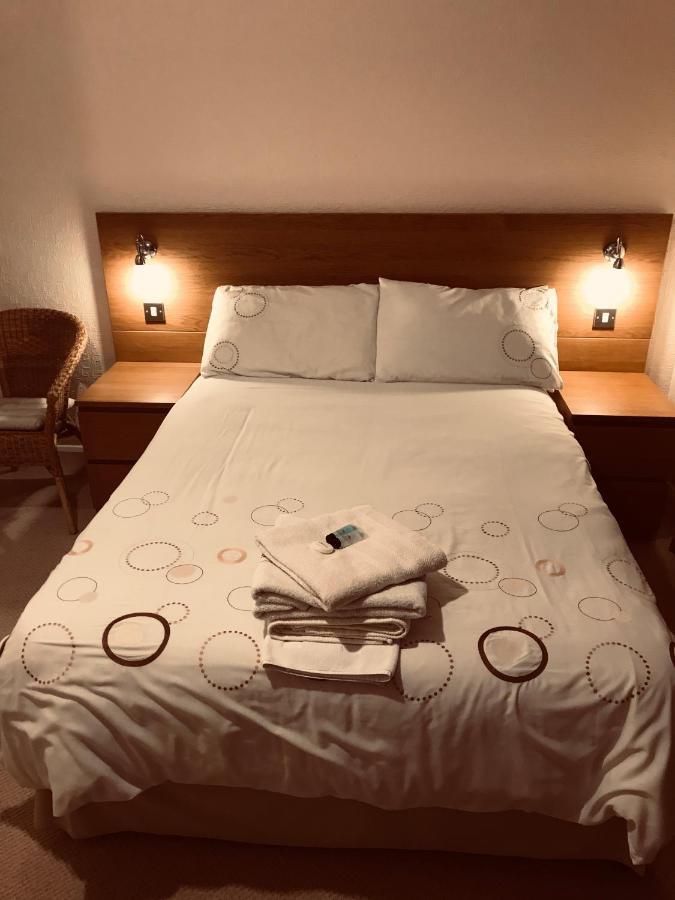 The Hawthornes Licensed Guest House Knottingly Екстериор снимка